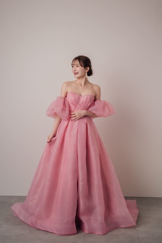 ウェディングドレス