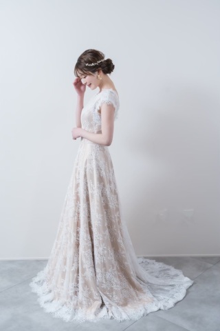 ウェディングドレス