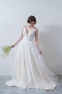 ウェディングドレス