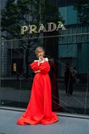 Lサイズ高級タフタ赤オフショルダードレス