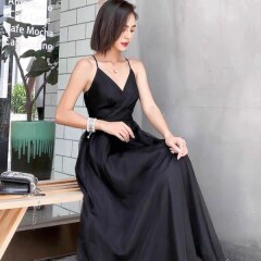 キャミソール黒ドレスブラック