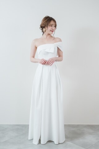 ウェディングドレス