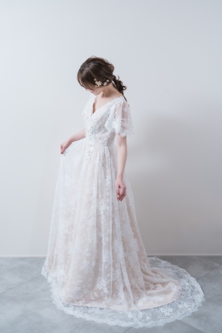 ウェディングドレス