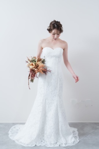 ウェディングドレス