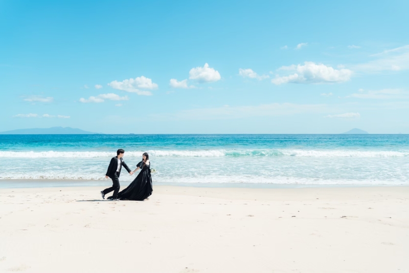 沖縄のような青い海と白い砂浜!