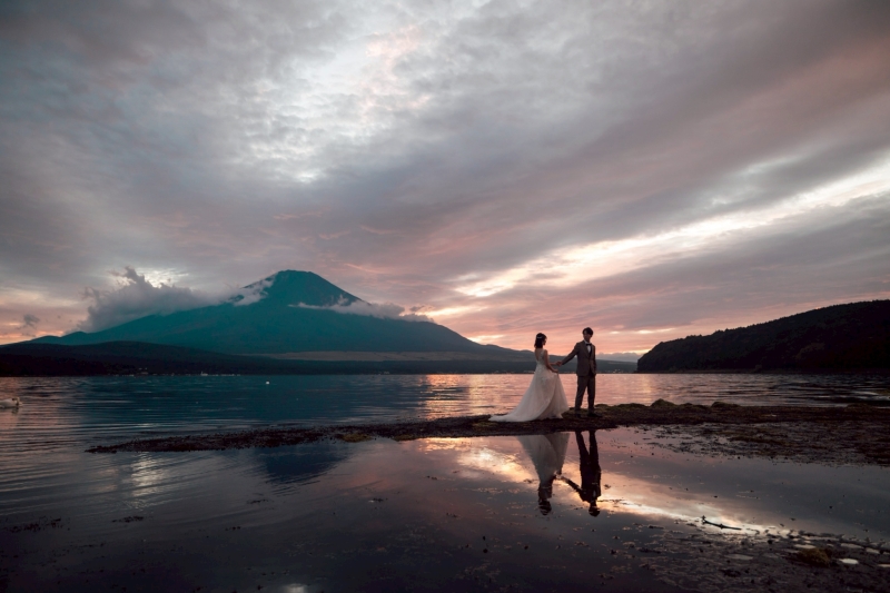 夕焼けとリフレクション