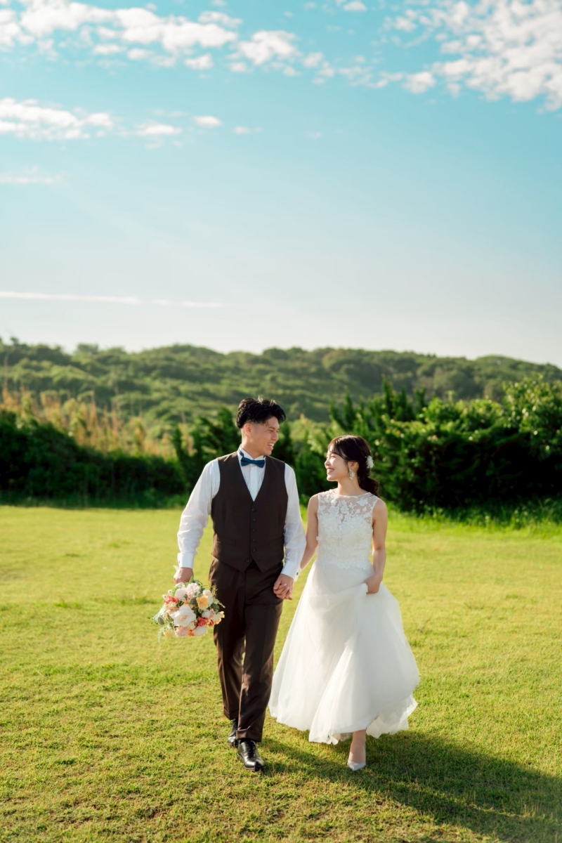 空と草原に包まれて