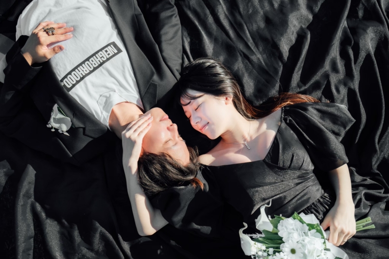 寝転がりショット