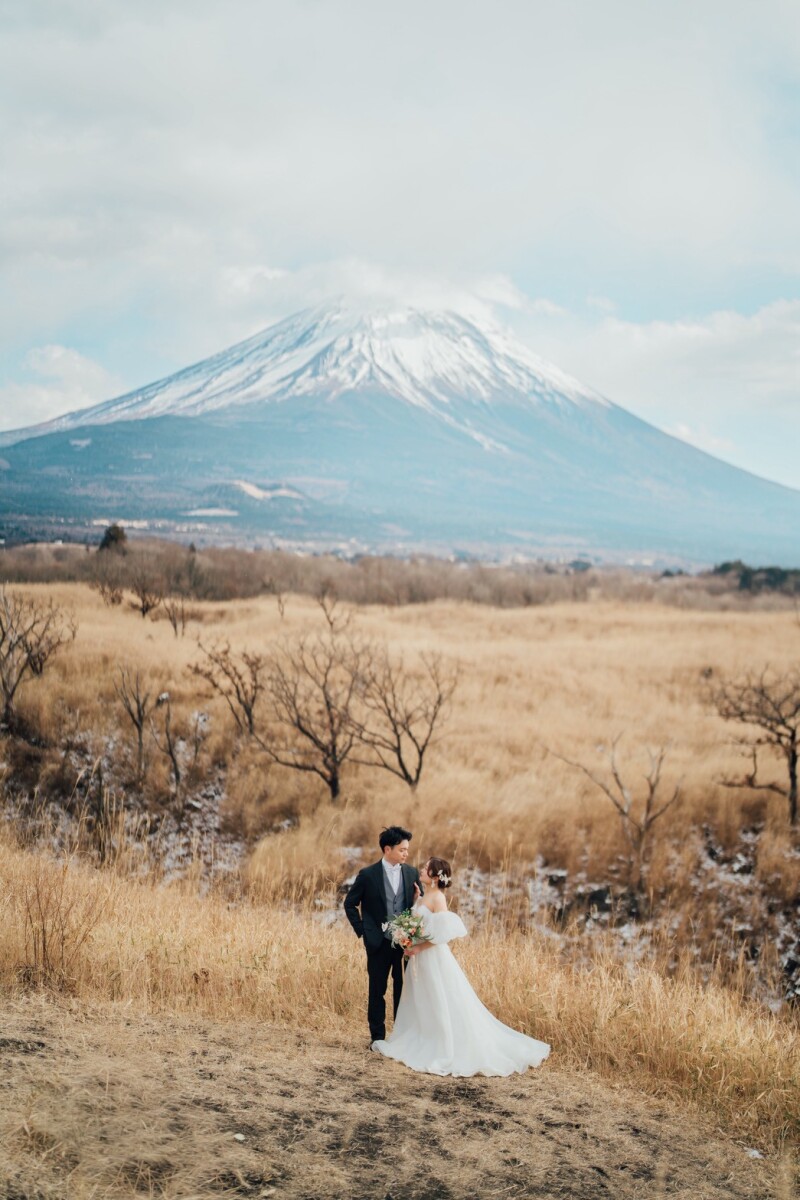 富士を背にして