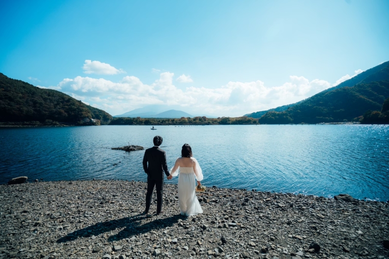 【選べる3ロケーション】富士山周辺を満喫する欲張りフォトプラン♢ヘアメイクアテンド付き/データ150カット
