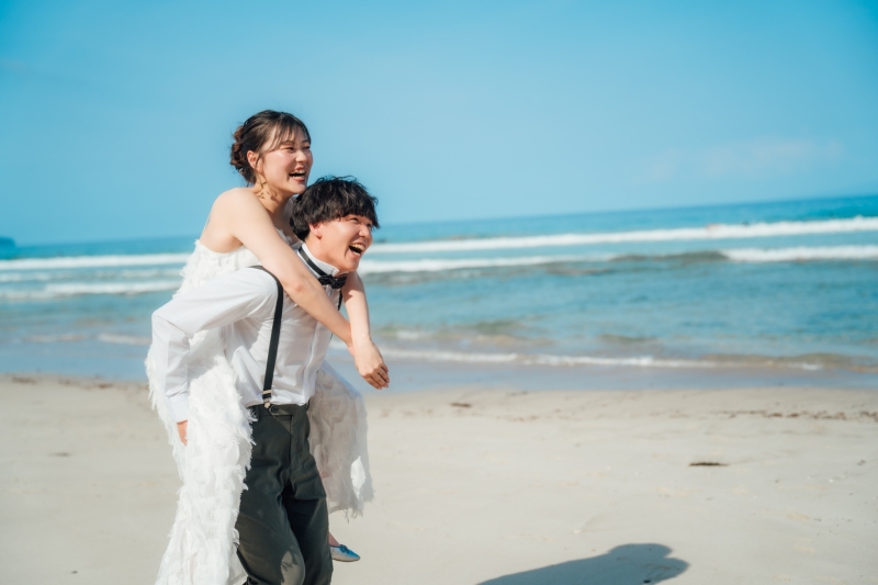 【ドレス付きお気軽プラン】お好きな場所で1スポット120分♢ヘアメイクアテンド付き/データ80カット