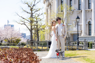 大切なペットとも撮影を思いっきり楽しむ！抱っこもOK♪衣装保証付きプラン