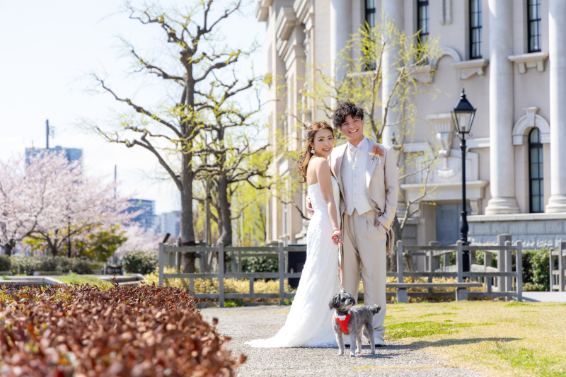 大切なペットとも撮影を思いっきり楽しむ！抱っこもOK♪衣装保証付きプラン