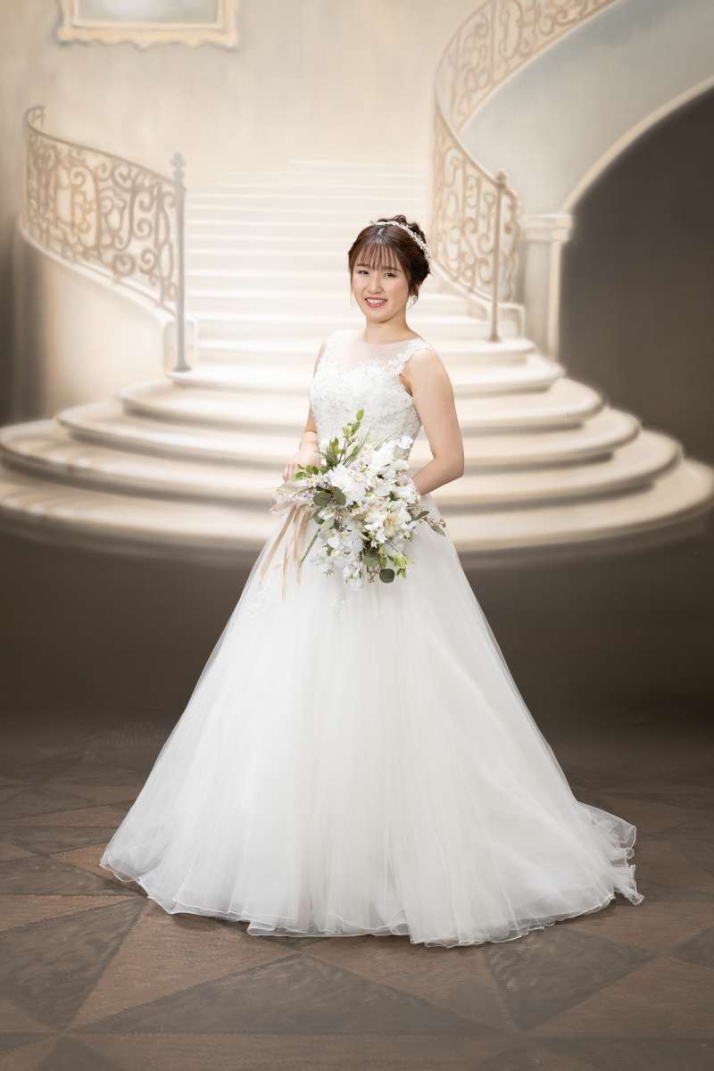【ソロウエディングフォト】新婦さまお一人での撮影も大歓迎♪洋装1点&データ付き!
