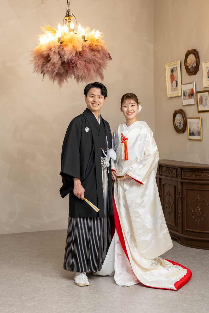 【土日祝UP料金なし】1・2月撮影限定《和装・洋装スタジオ撮影／データのみプラン》￥99,000▶︎￥79,200