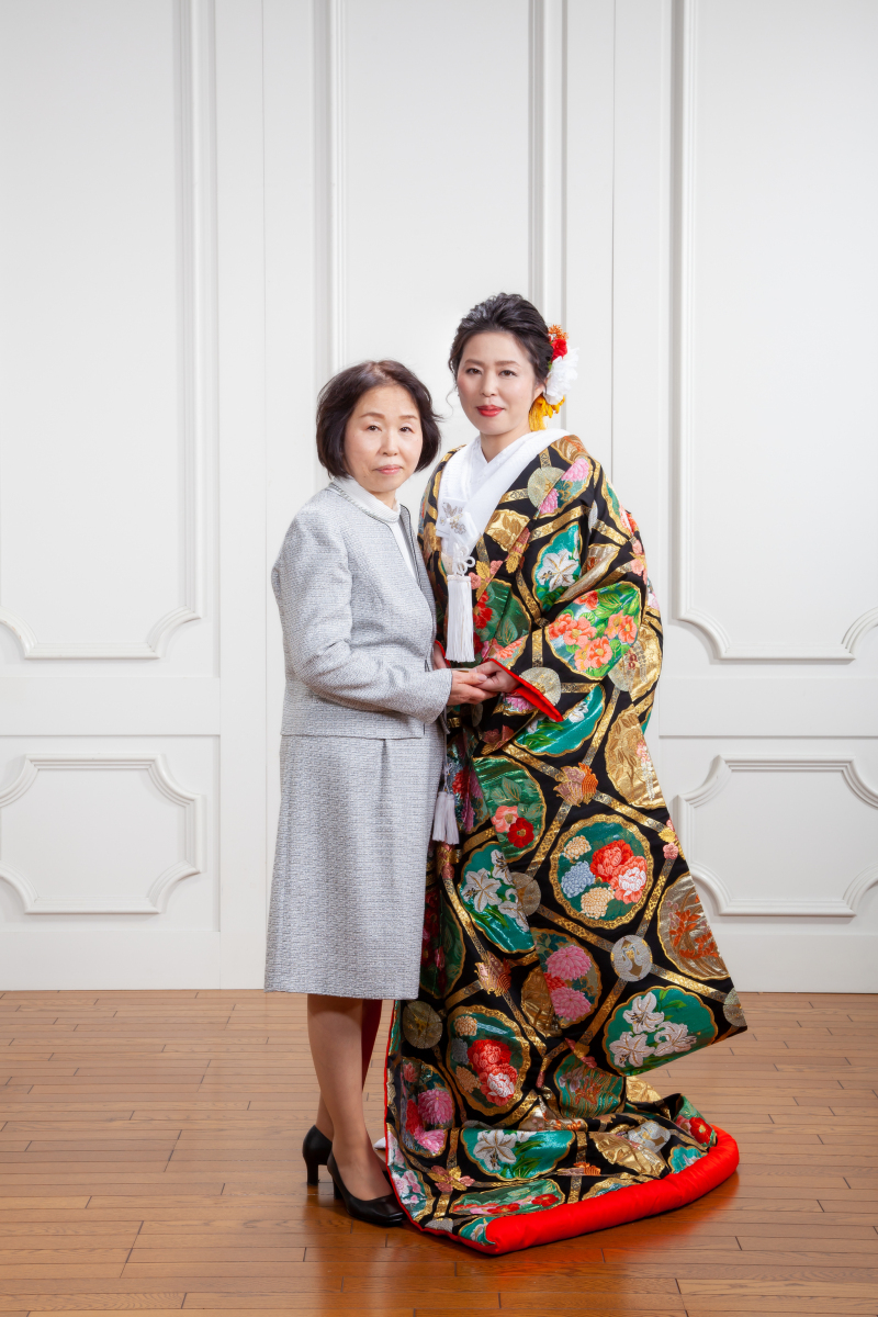 「衣装を着て、家族と写真が撮りたい」ご家族撮影のみ和装プラン＊ご自宅でそのまま飾れる写真額&データ30カット付き！