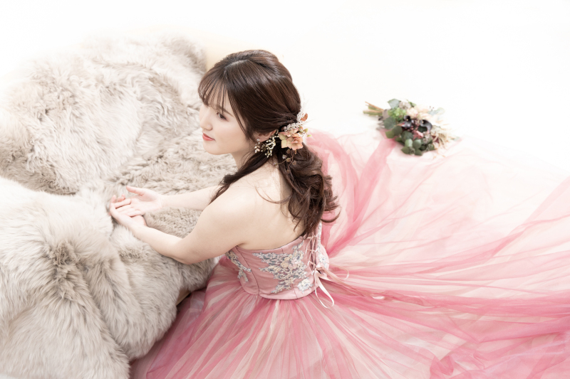 【ソロウエディングフォト】新婦さまお一人での撮影も大歓迎♪洋装1点&データ付き!