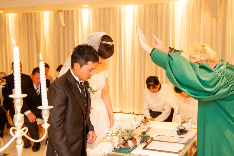 写真はたっぷり残したい!洋装でチャペル式が執り行える【衣装も付いた挙式フルプラン】挙式スナップ〜集合写真+さらにスタジオ撮影も♪