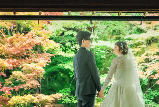 秋の撮影＊紅葉フォト【 嬉しい ♪ 土日・祝日も追加料金なし】洋装でデータ50カット・近隣ロケスポットならロケ費無料！