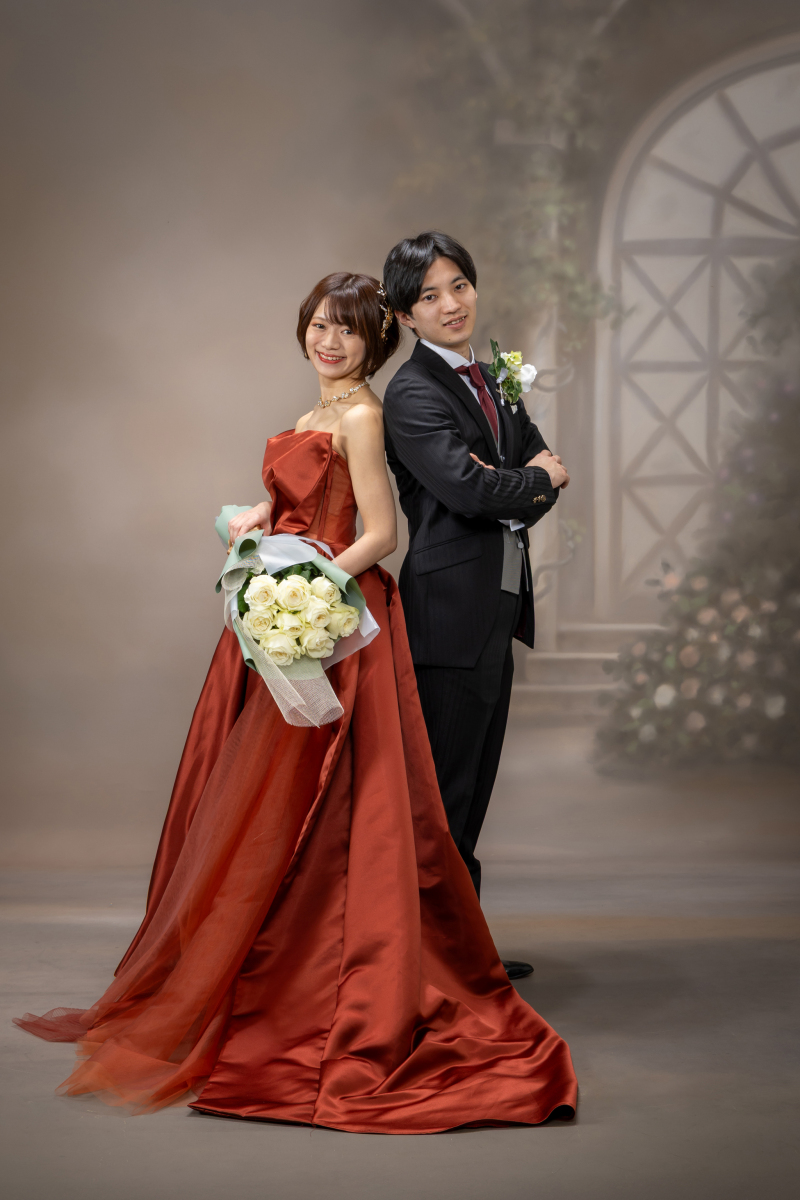 【土日祝UP料金なし】《洋装ロケorスタジオ撮影／データ★美肌レタッチ付》