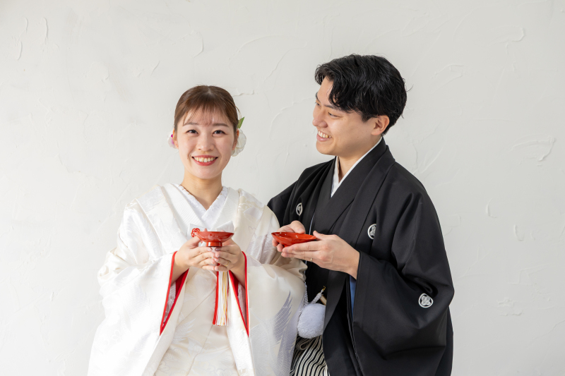 【土日祝UP料金なし】《和装2着｜スタジオorロケーション撮影／美肌レタッチ・アルバム付》スタジオ近隣ロケ出張無料