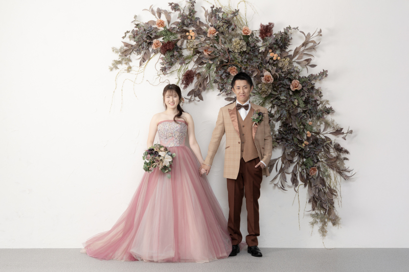 【土日祝UP料金なし】先着5組＊1・2月撮影限定《洋装スタジオ撮影／美肌補正レタッチ付プラン》￥95,700▶︎￥62,700