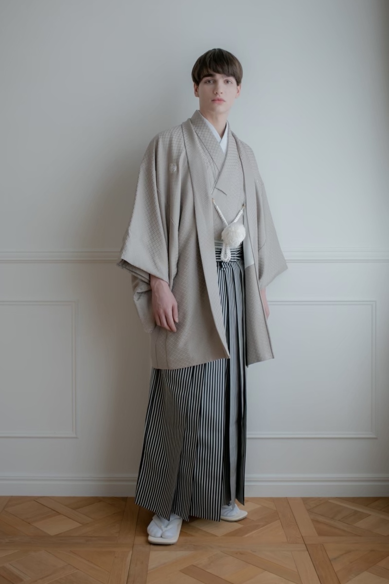 桜鼠菱 紋服・袴