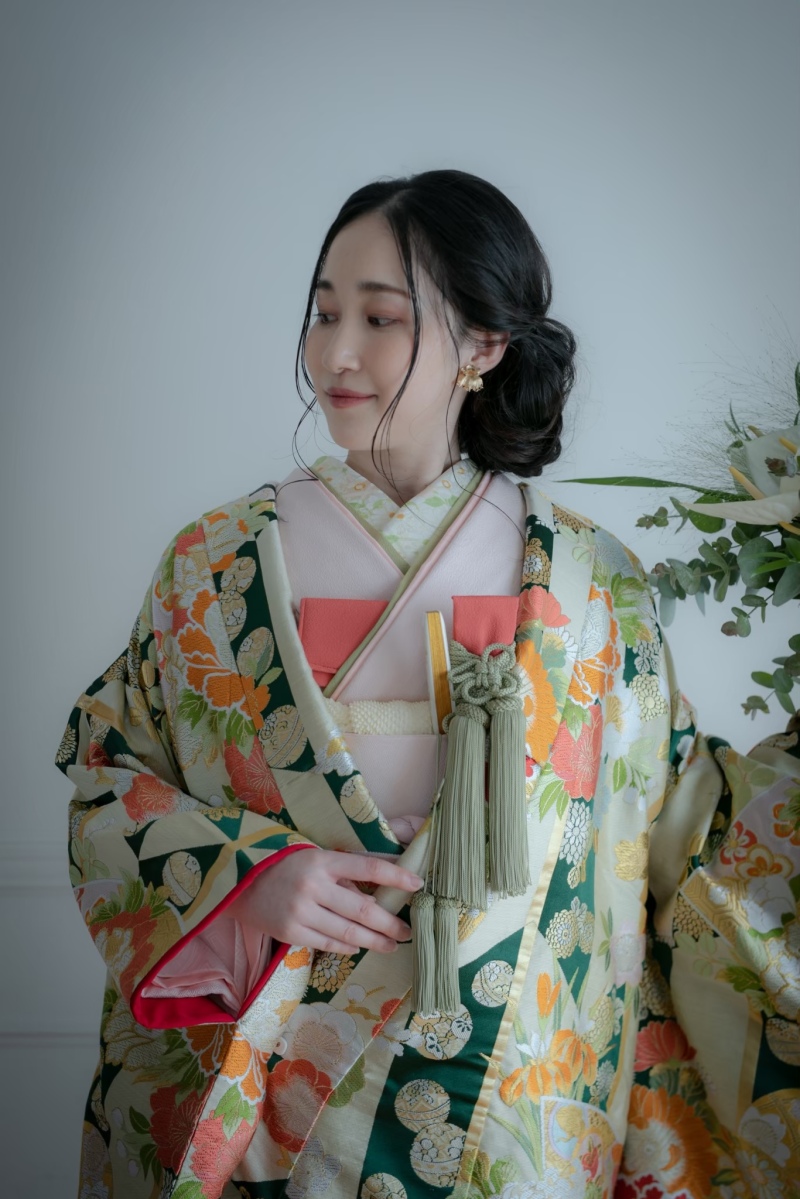 STUDIO RADIUS_色打掛・着物が豊富