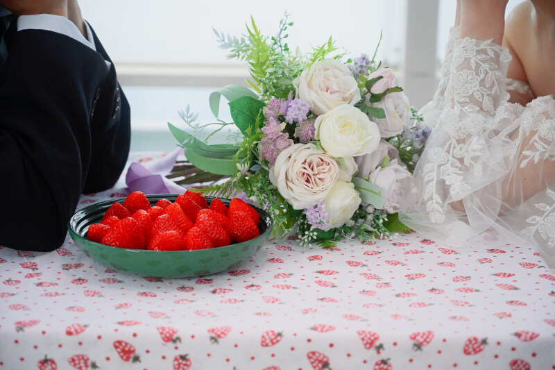 次世代型いちご農園&times;RADIUS 【-デイ-フォトプラン】100枚/ヘアメイク付 