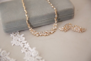 イヤリング・ネックレス