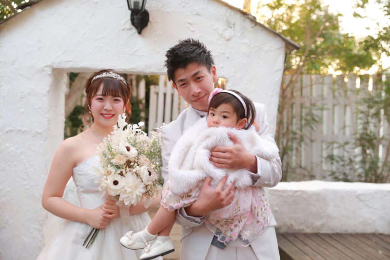 【1才~2才までのお子様も一緒にフォトウエディングご希望の方】お子様お衣装レンタル込み・アルバム・全データ/使用データ付き♪