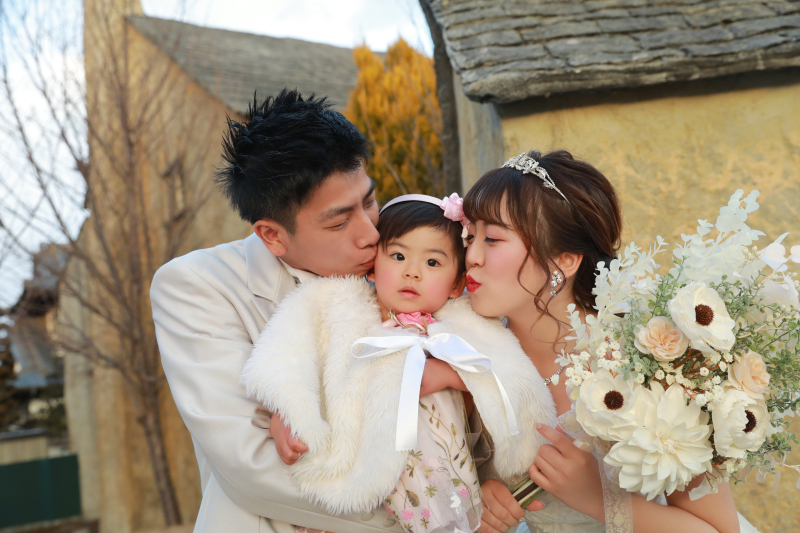 【1才~2才までのお子様も一緒にフォトウエディングご希望の方】お子様お衣装レンタル込み・アルバム・全データ/使用データ付き♪