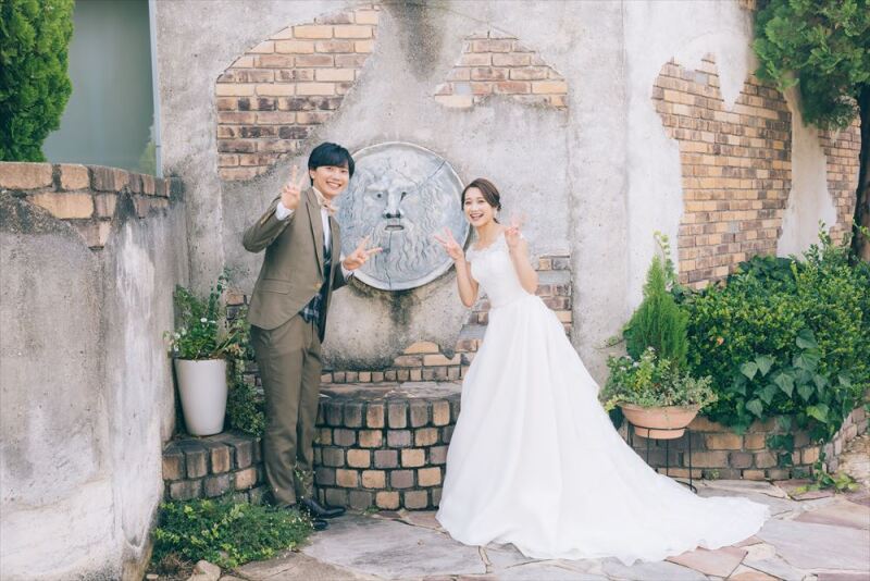 【結婚式場貸切撮影】洋装1着式場ステッラポーレ&そうか公園撮影≪全データ付き≫台紙写真付き11月限定!