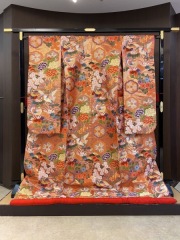 朱四季花鴛鴦に正倉院文