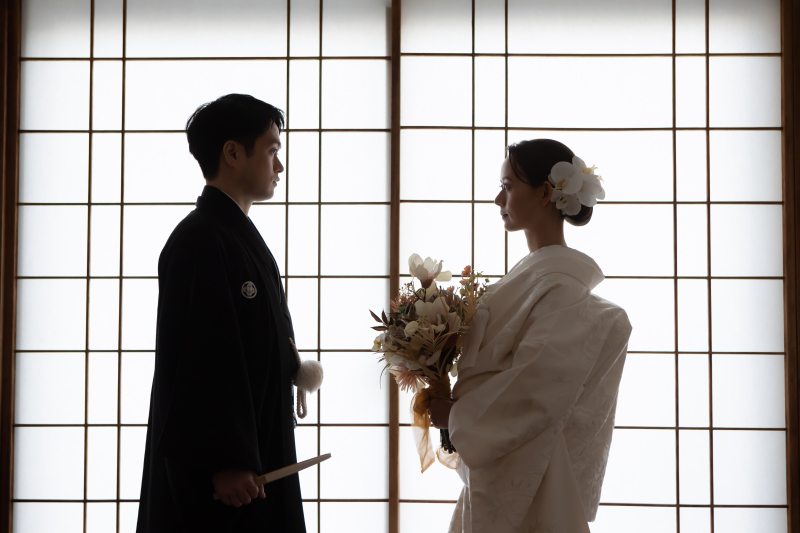 シルエットの写真はドラマチック…