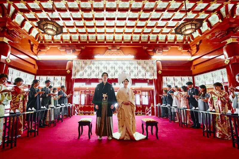 伝統と格式ある雰囲気の中で挙式できる