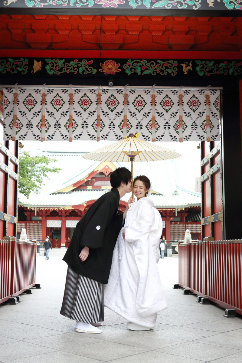 アイテムとポージングで様々なショットを…