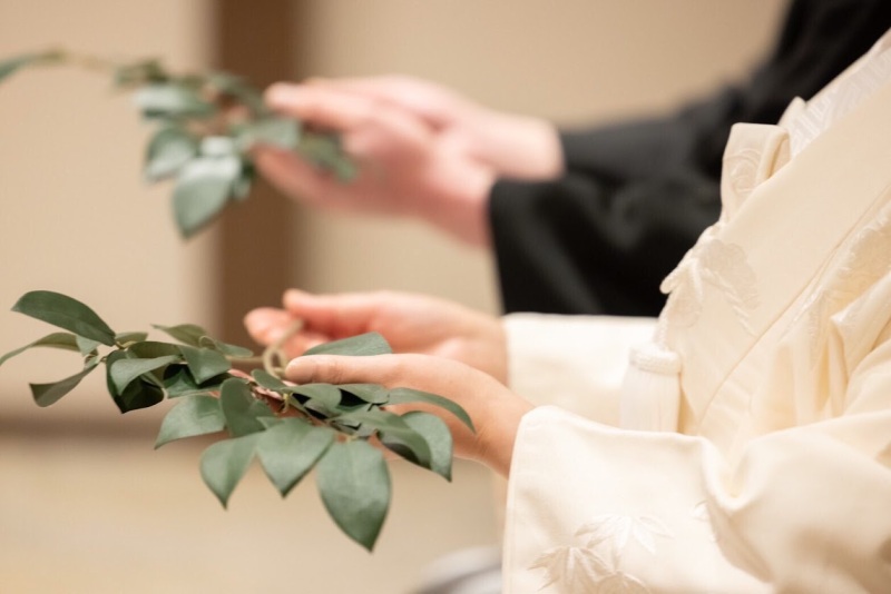 神様に結婚の奉告ができる参拝式付き！