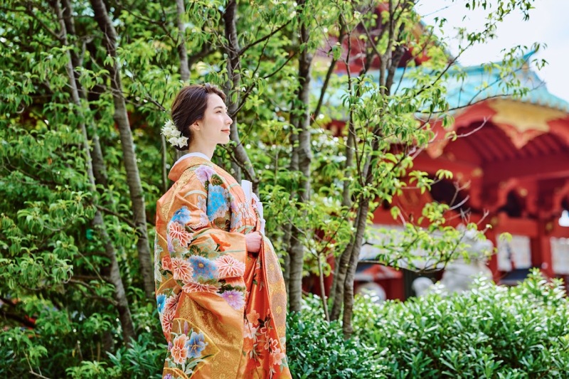 厳かな雰囲気の中で自然体な表情を引き出せる