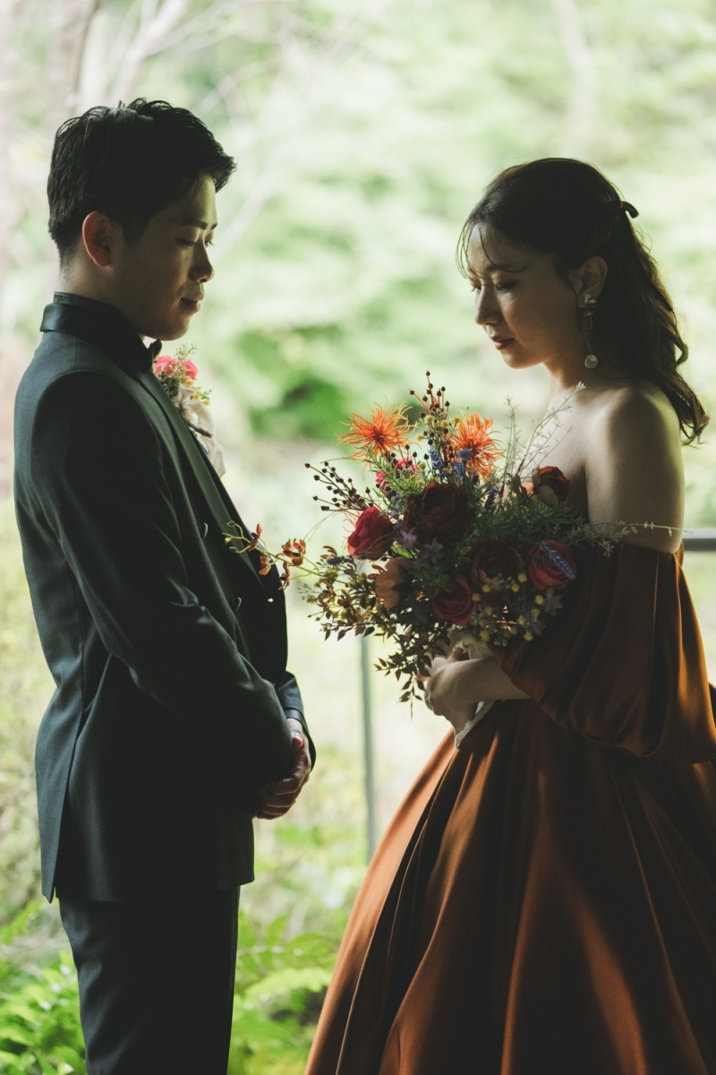 まずはシックに