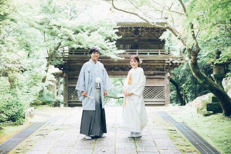 新プラン★フォト&会食プラン /新郎2着・新婦2着(合計4着)・データ・ヘアメイク付き