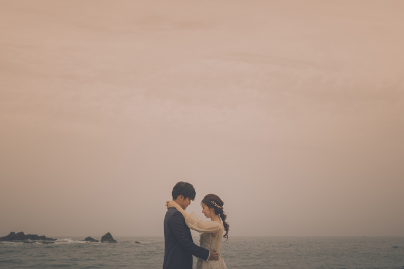 【海ロケ&スタジオ】/ドレス・和装2着(合計4着)・データ・ヘアメイク付き