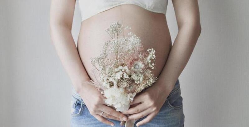 お子様を授かった方へマタニティフォト