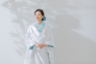 白無垢が引き出す凛とした美しさ