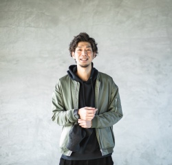 藤島慎