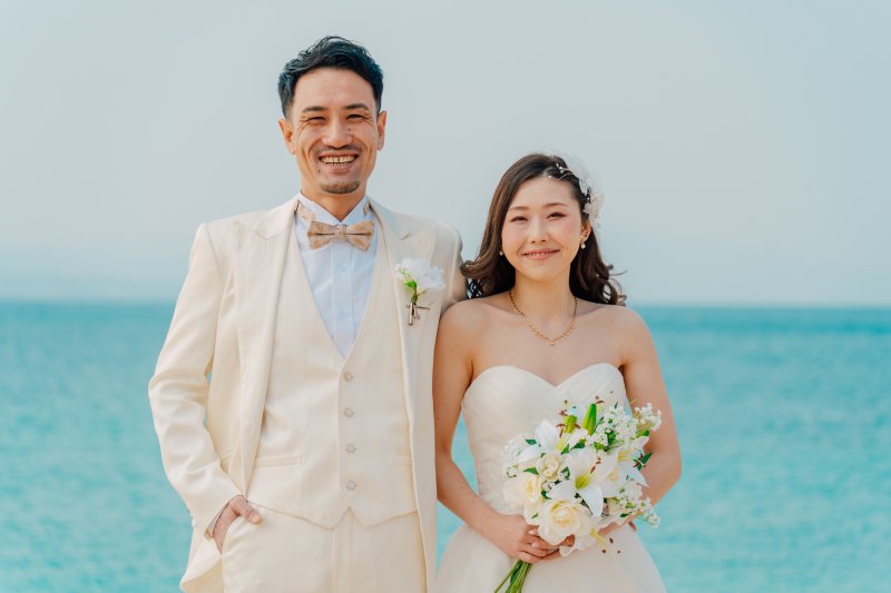 青空と海に迎えられて撮影スタート♪