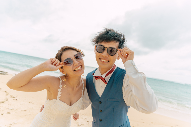 サングラスで遊び心をプラスして♪