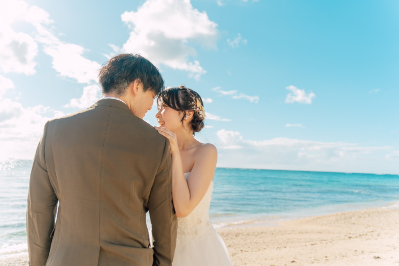 潮騒に包まれて、静かに誓う愛♡