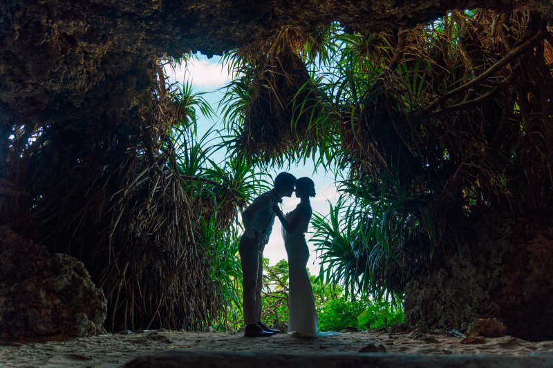 この価格は11月のお申込まで!ドローン撮影も標準装備【ビーチ、グリーン、崖、洞窟..撮りたいシーンが一度に叶う!】ザネー浜プラン