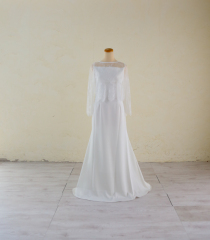 ストレート長袖ドレス